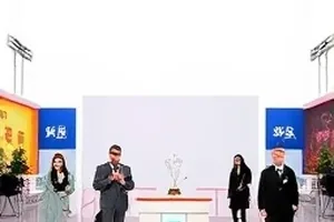 首发账号注销后四十八小时内的转发曲线图